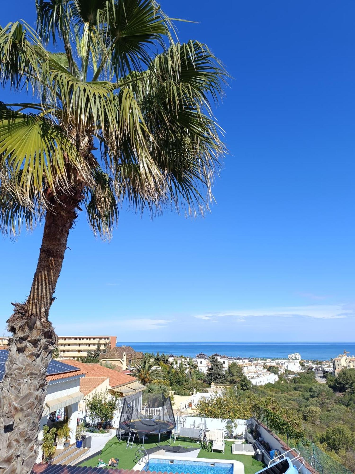 Rising Sun Bungalow Torrevieja Esterno foto