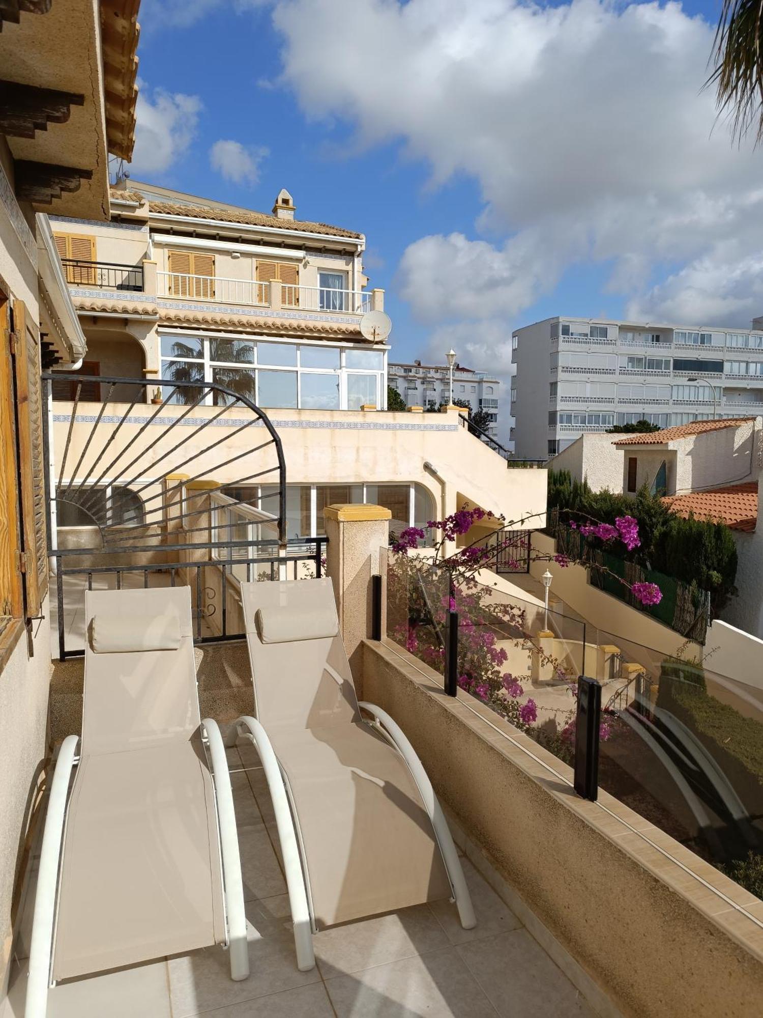 Rising Sun Bungalow Torrevieja Esterno foto