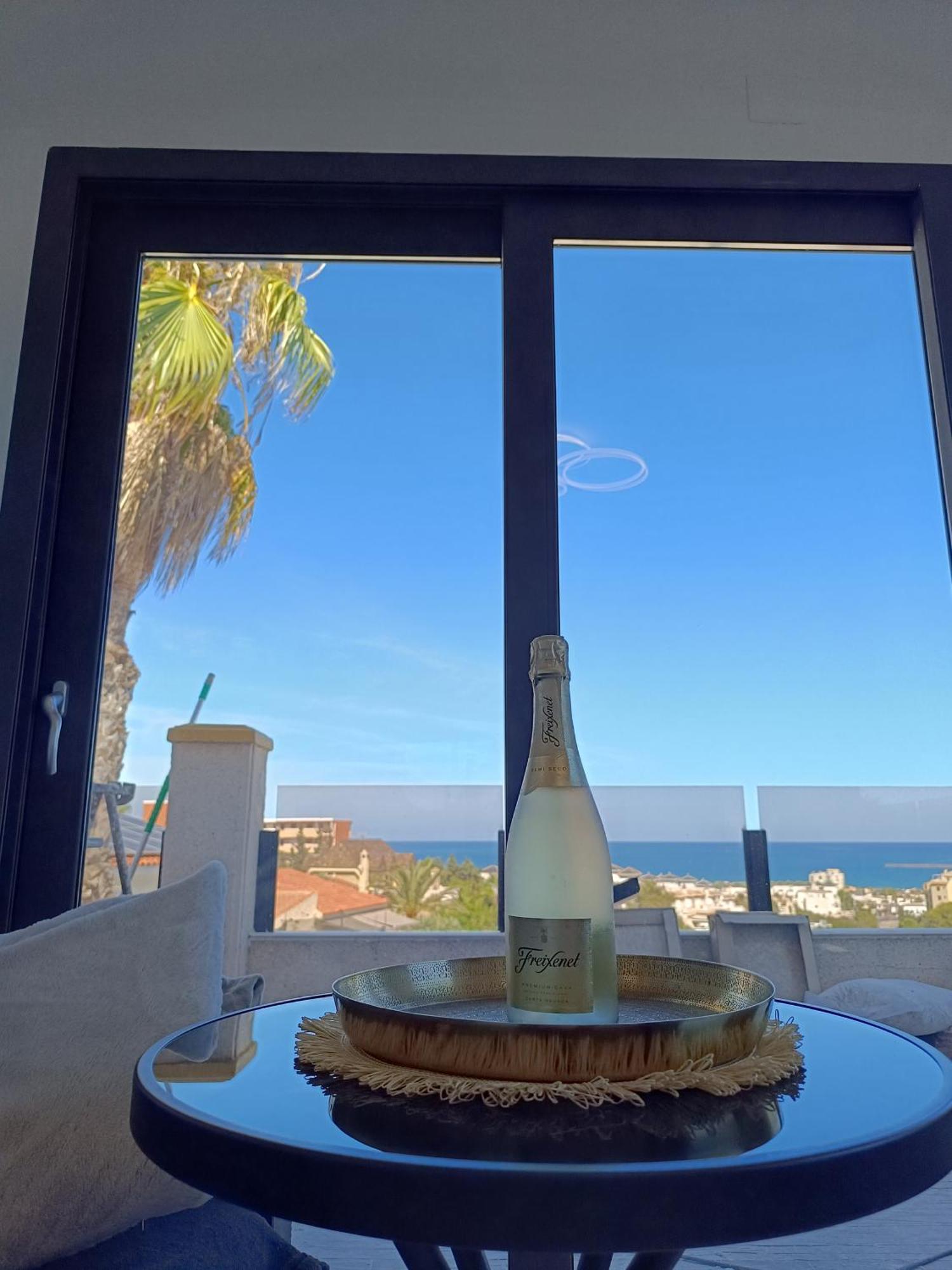 Rising Sun Bungalow Torrevieja Esterno foto