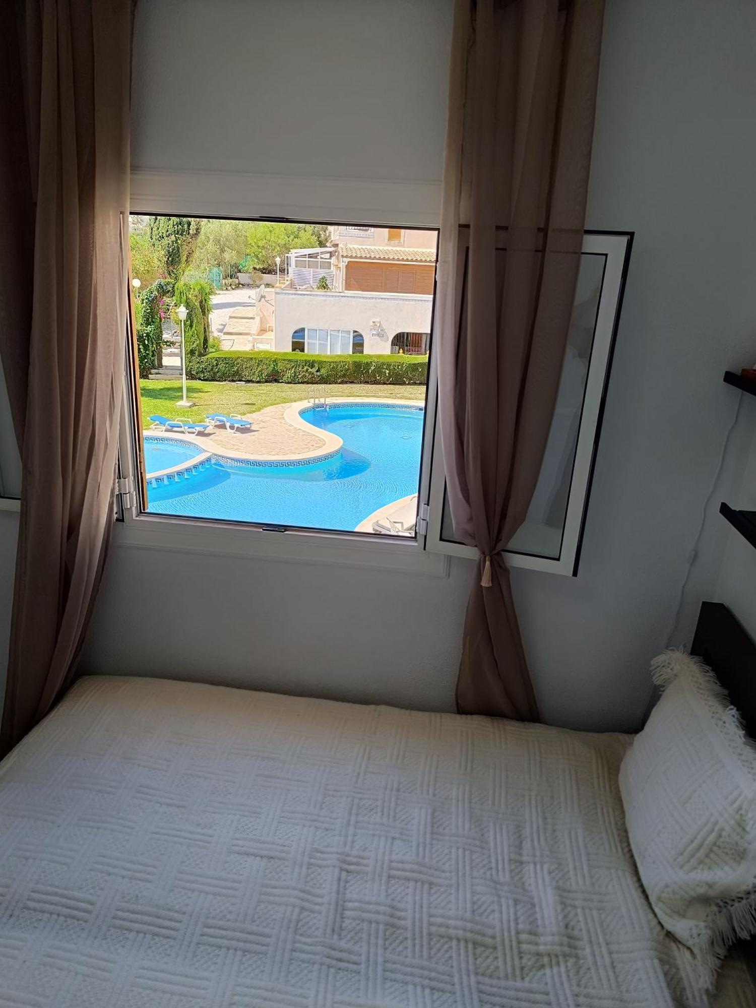 Rising Sun Bungalow Torrevieja Esterno foto